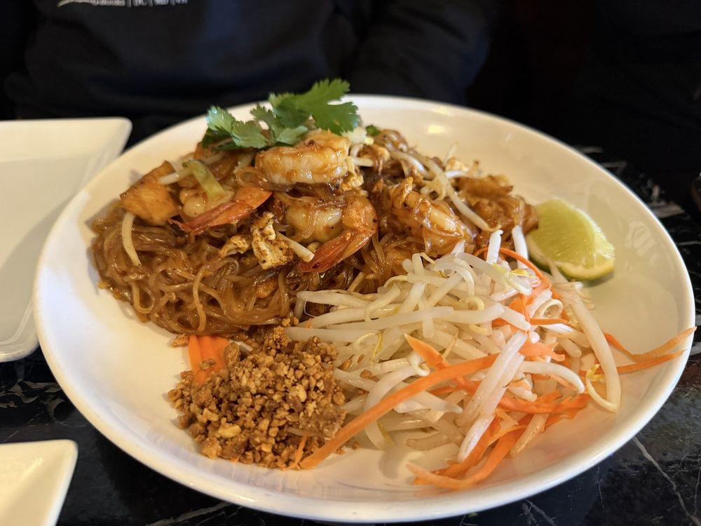 Pad Thai Noodle at Phat Thai
