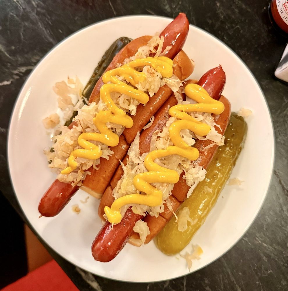 Twin Hot Dogs at S&P Lunch