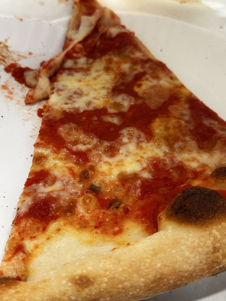 Plain Cheese Pizza at Joe's Pizza
