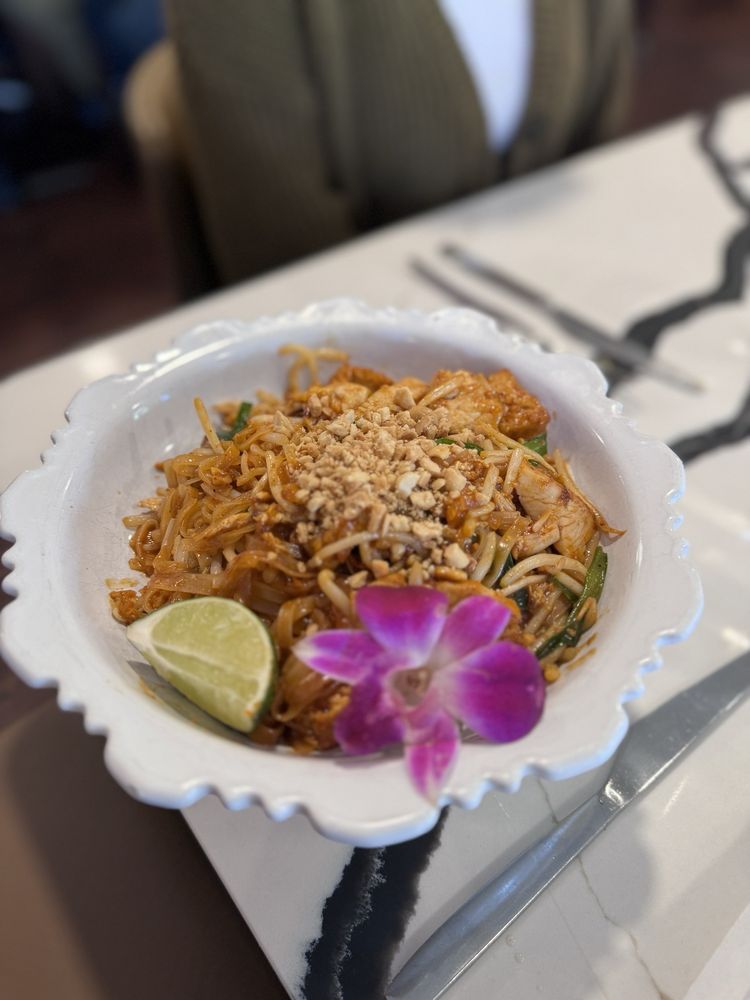 Pad Thai at Osha Thai Embarcadero