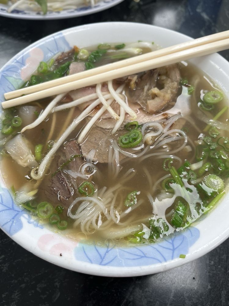 Special Combo (Phở Đặc Biệt) at Pho Y #1 Noodle House