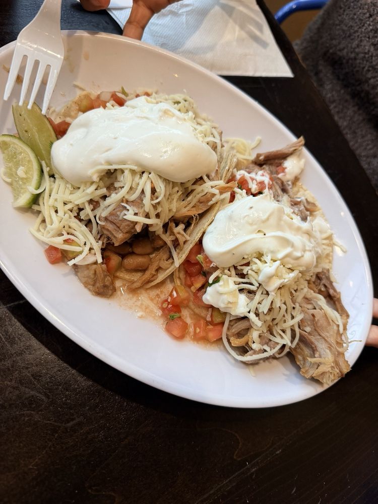 Taco (Carnitas) at La Corneta Taqueria