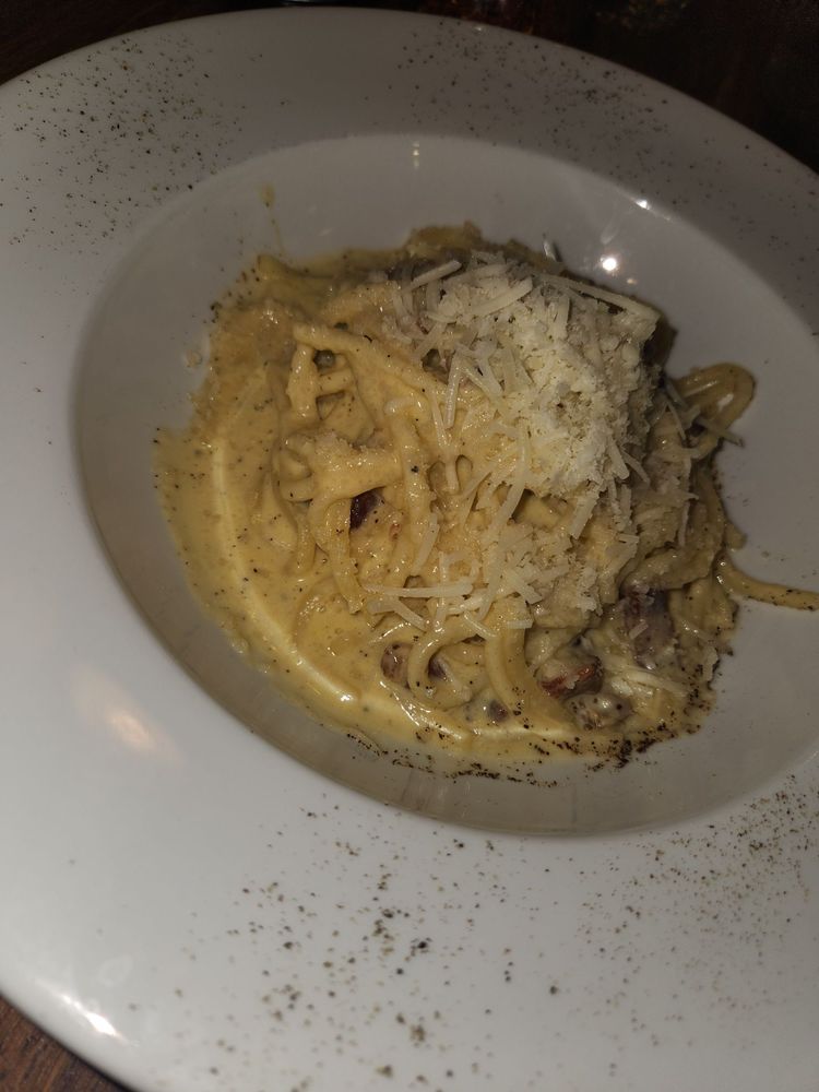 Carbonara at Camillo